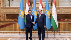 Kazakhstan intends to enhance trade turnover with Tajikistan worth $2 billion