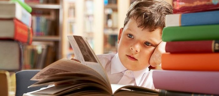 Независимо от формы обучения, у ребенка должен быть бумажный вариант учебника – МОН РК