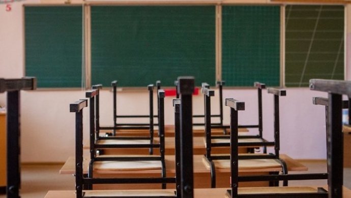 Непродуманностью процесса сокращения школьных учебных планов в РК обеспокоены в мажилисе