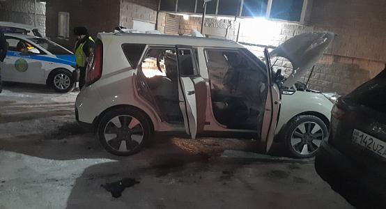 Пятеро подростков задержаны по делу о поджоге авто Егеубаевой и нападениях на Elmedia