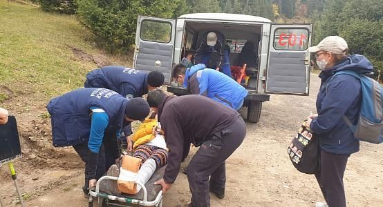 Rescuers helped 68 tourists in Almaty mountains since spring