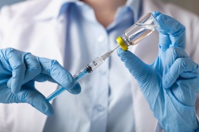 Порядок вакцинации от COVID-19 будет определять камбин Казахстана – ФСМС
