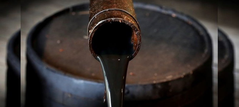 Минэнерго скорректировало график поставок нефти на НПЗ Казахстана и на экспорт на январь