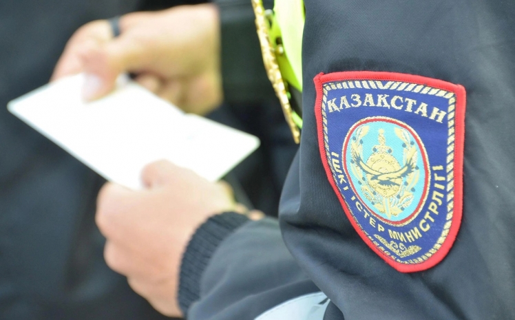 16 полицейских ВКО наказали за распространение в соцсетях служебного документа