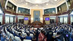 Parliament of Kazakhstan adopts law on currency regulation and currency control
