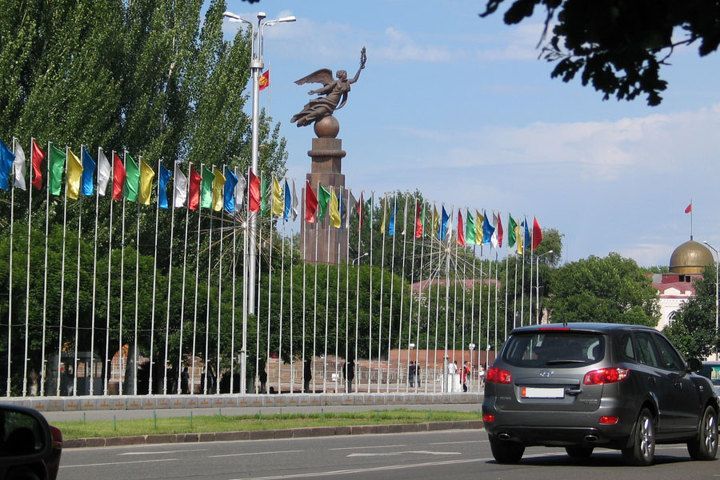МИД РК озабочен угрозами в адрес казахстанцев в Кыргызстане