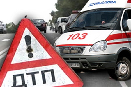 Один человек погиб, трое пострадали, в том числе двое детей, в результате ДТП в Павлодарской области