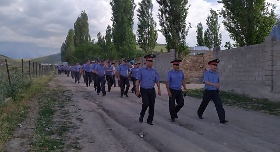Почти всех задержанных в результате беспорядков в Чуйской области отпустили на время следствия – МВД КР