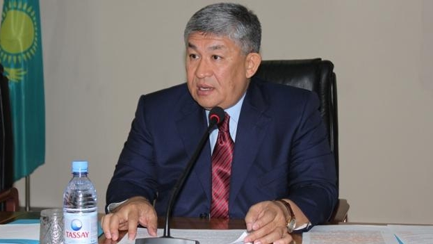 Кушербаев сменил Тажина на должности госсекретаря РК