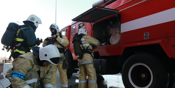 Пожар в боулинг-центре произошел в Шымкенте