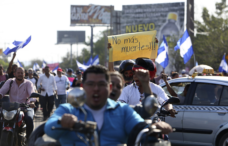 Двое полицейских погибли и более 100 пострадали в ходе беспорядков в Никарагуа - СМИ