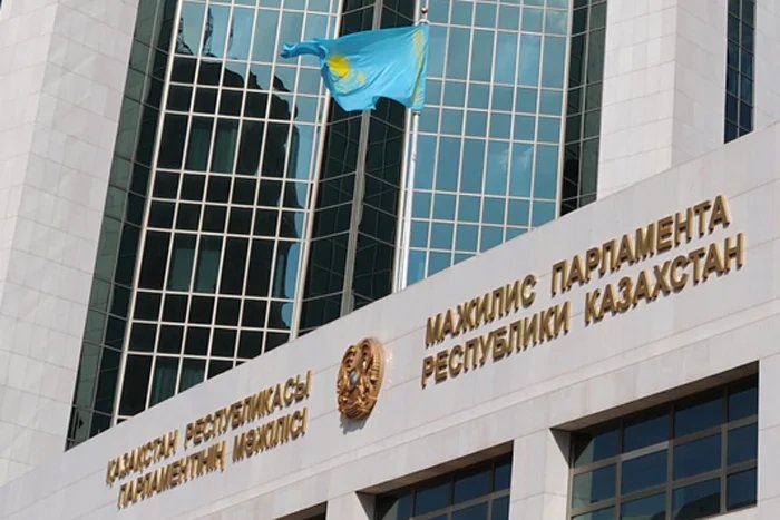 На 13 тыс. современных протезов нуждающимся казахстанцам нужны всего Т30 млрд – мажилис