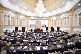Улучшающий условия жизни инвалидов закон принял сенат Казахстана