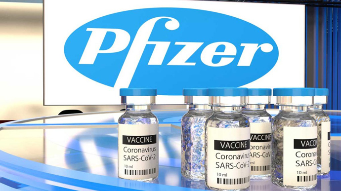 Цой советует не рассчитывать на Pfizer всем, кроме беременных и детей