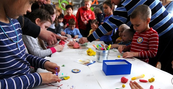 В Казахстане дети не смогут посещать более двух бесплатных кружков