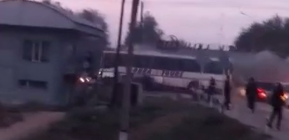 Расследование начато по факту столкновения поезда с автобусом в Алматинской области