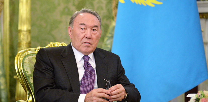 Сенат одобрил сокращение полномочий Назарбаева