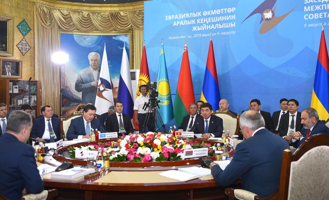 По итогам заседания межправсовета ЕАЭС в Кыргызстане подписаны 12 документов