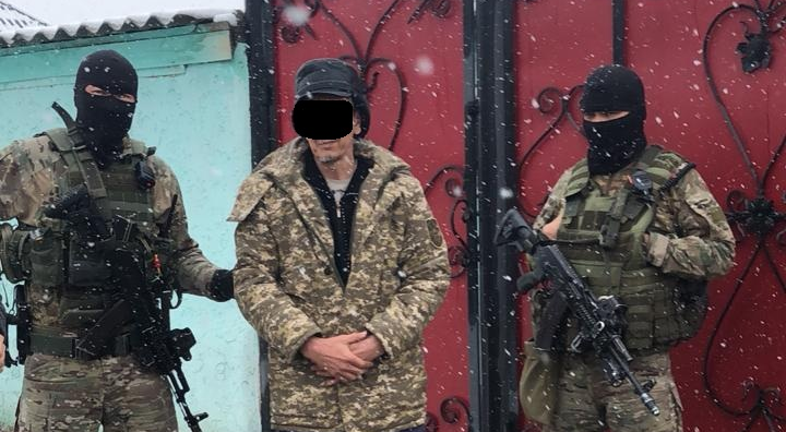 Предполагаемого экстремиста задержали по подозрению в наркоторговле в Туркестанской области