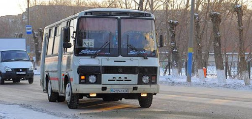 Время работы продуктовых магазинов и движения автобусов сократили в Акмолинской области