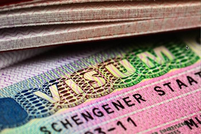 Казахстанцы будут проходить дополнительные консультации при получении шенгена