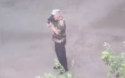 Стрелявшего из пневматического оружия во дворе жилого дома оштрафовали в Караганде 