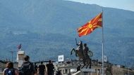Полиция Северной Македонии обнаружила 78 мигрантов в фургоне