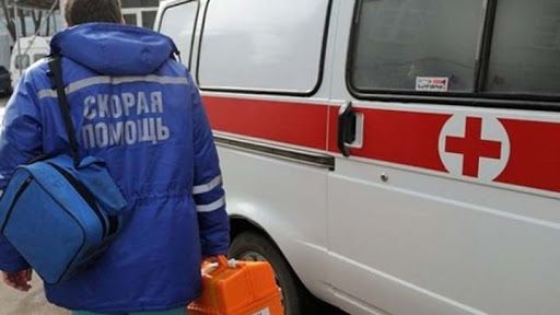 Мужчина с инсультом несколько часов ждал помощи в карантинном доме в Павлодаре