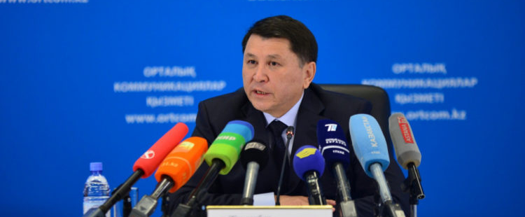 Жандарбек Бекшин оставил пост главного санврача Казахстана