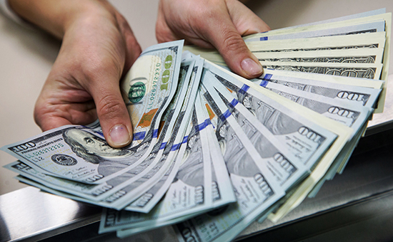 Доллар подешевел в обменниках Нур-Султана и Алматы, в Шымкенте – не изменился