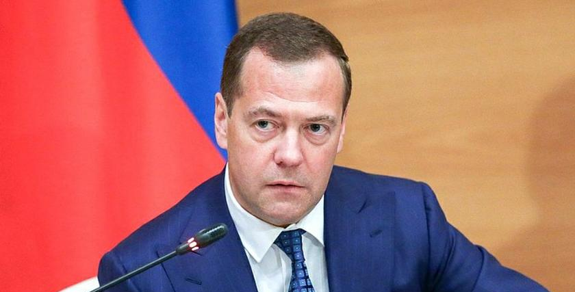 Медведев обвинил власти Казахстана в геноциде русских и заявил о воссоздании СССР