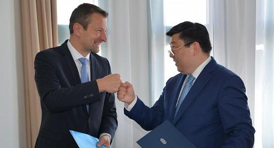 Hungary recognized Kazakhstan's vaccination passport