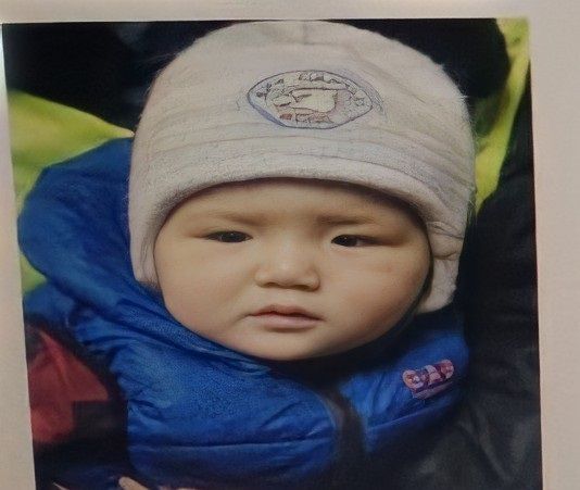 На трамвайной остановке найден младенец в Павлодаре