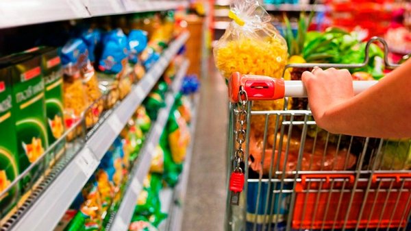 Цены на продовольственные товары в Казахстане в октябре за год выросли на 9,7%