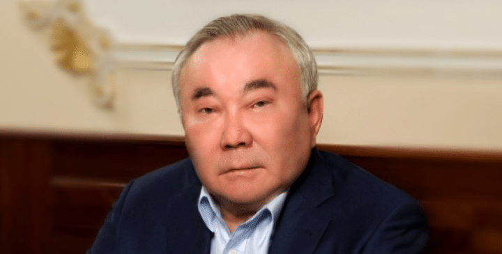Кыргызское СМИ: Болат Назарбаев улетел в Дубай