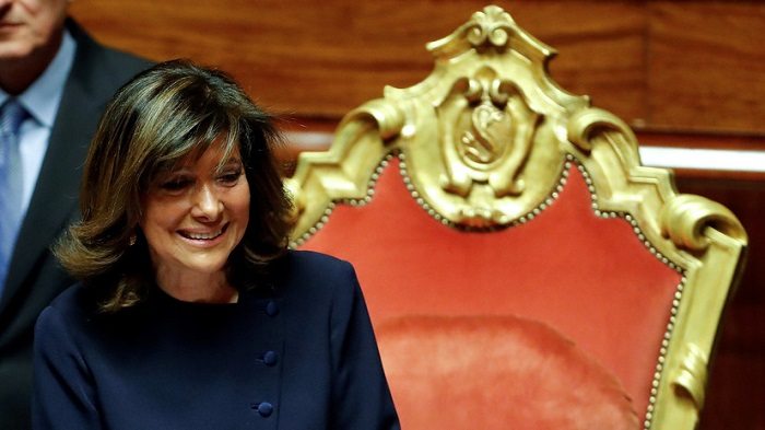 Сенат Италии впервые возглавила женщина