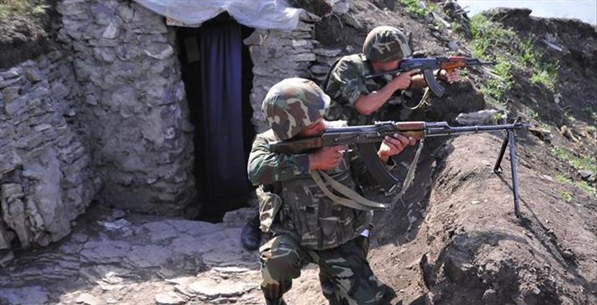 Боевые действия начались между Азербайджаном и Арменией в Нагорном Карабахе