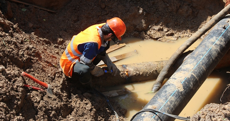 Для замены изношенных водопроводных труб Алматы нужно до 50 лет – коммунальщики