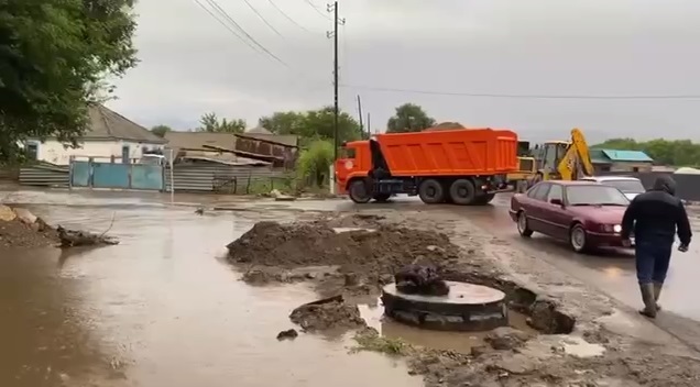 Около 20 пострадавших от потопа жителей области Жетысу разместили в школе