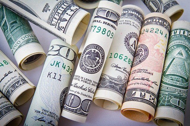 Официальные рыночные курсы валют на 27 мая установил Нацбанк Казахстана