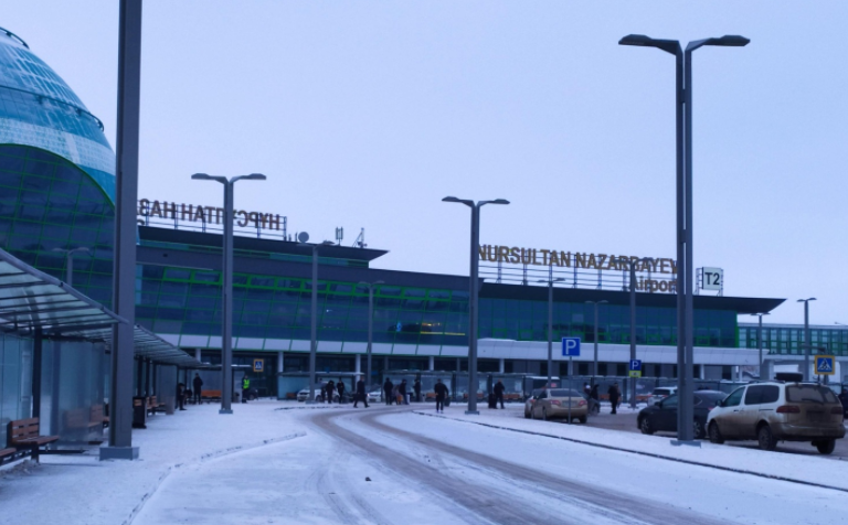 Аэропорт Нур-Султана подтвердил ввод ограничений, но отрицает отсутствие авиатоплива