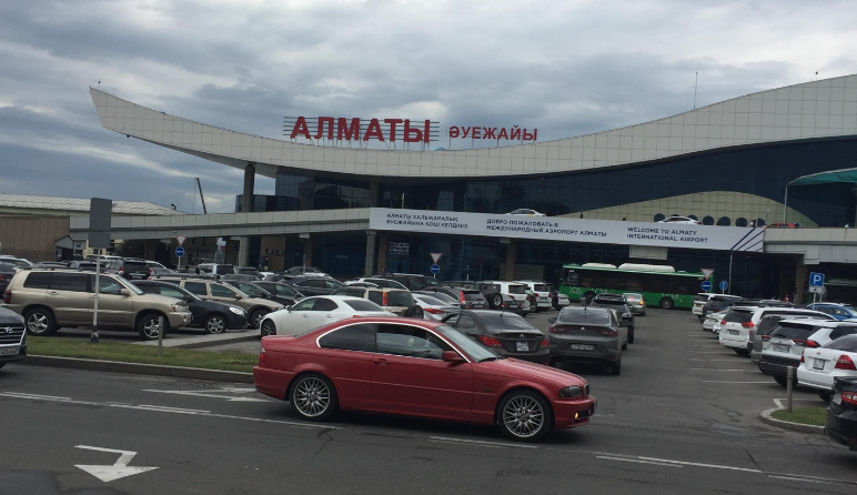 Досаев потребовал синхронизировать мастер-план аэропорта Алматы с генпланом города