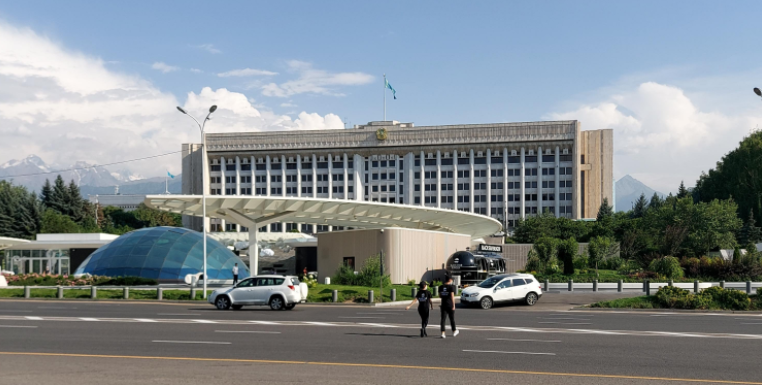 Свыше Т9,2 млрд разрешили занять акимату Алматы для финансирования жилищного строительства