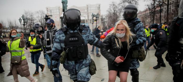 Генсек ООН раскритиковал задержание митингующих в поддержку Навального в России