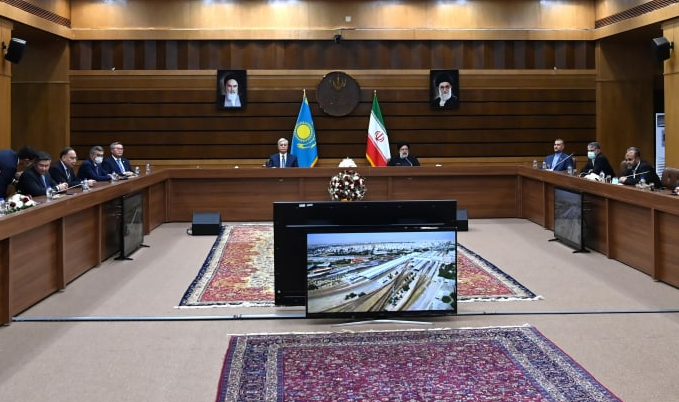 Казахстан запустил поезд через Иран, чтобы показать новый канал доступа в ЕС – Султанов