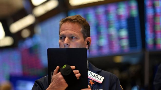 Мировые фондовые рынки шестой день терпят убытки