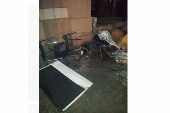 Подсобка горела в здании ж/д вокзала Шымкента