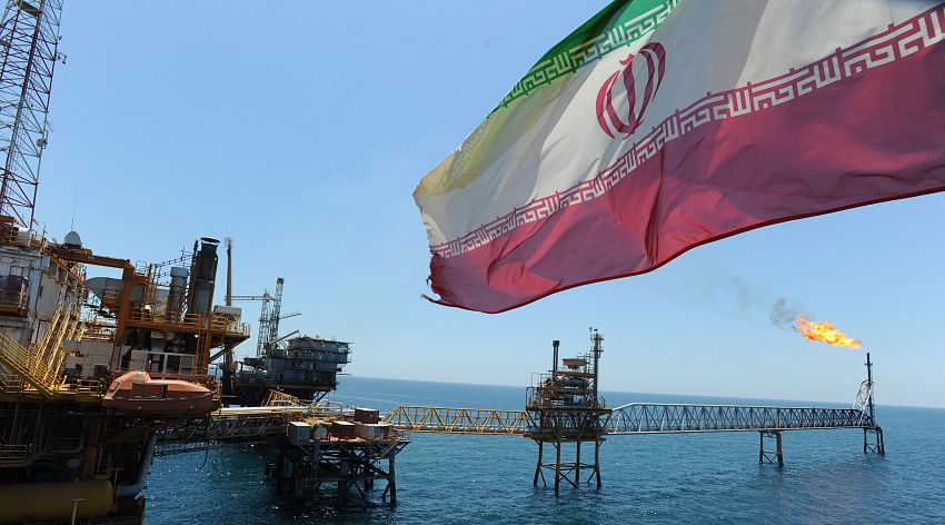 Иран готовится увеличить поставки нефти на мировой рынок