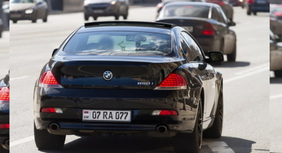 Владельцы авто с иностранными номерами намерены собраться в 12 городах РК 31 января