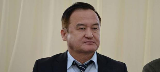 Закрыть гей-клуб в подвале Академии наук в Алматы потребовал депутат